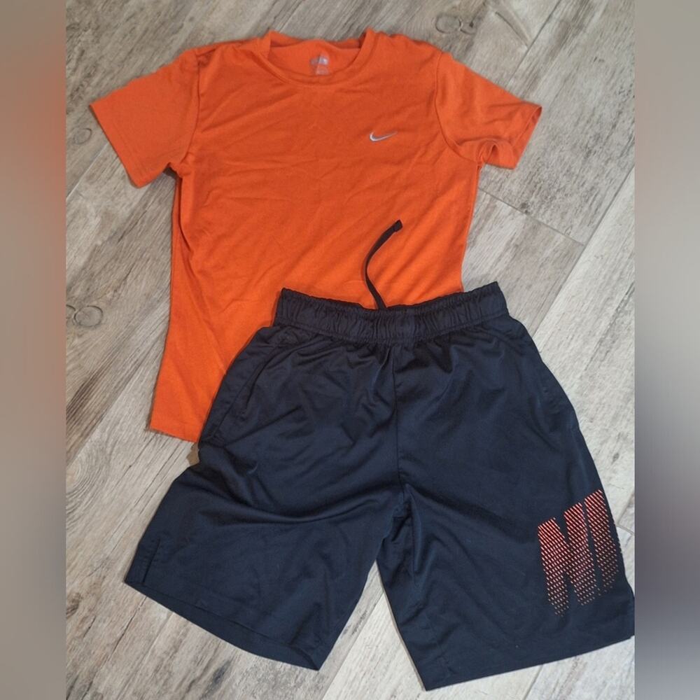 Nike Orange Shirt and Black Shorts Set Sz. S/ L #1916